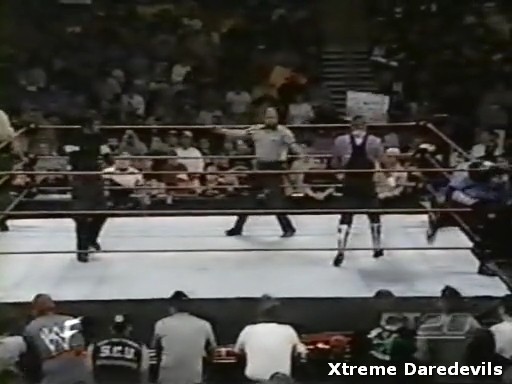 WWE-11-13-1999_148.jpg