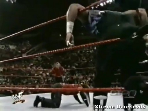 WWE-11-20-1999_135.jpg