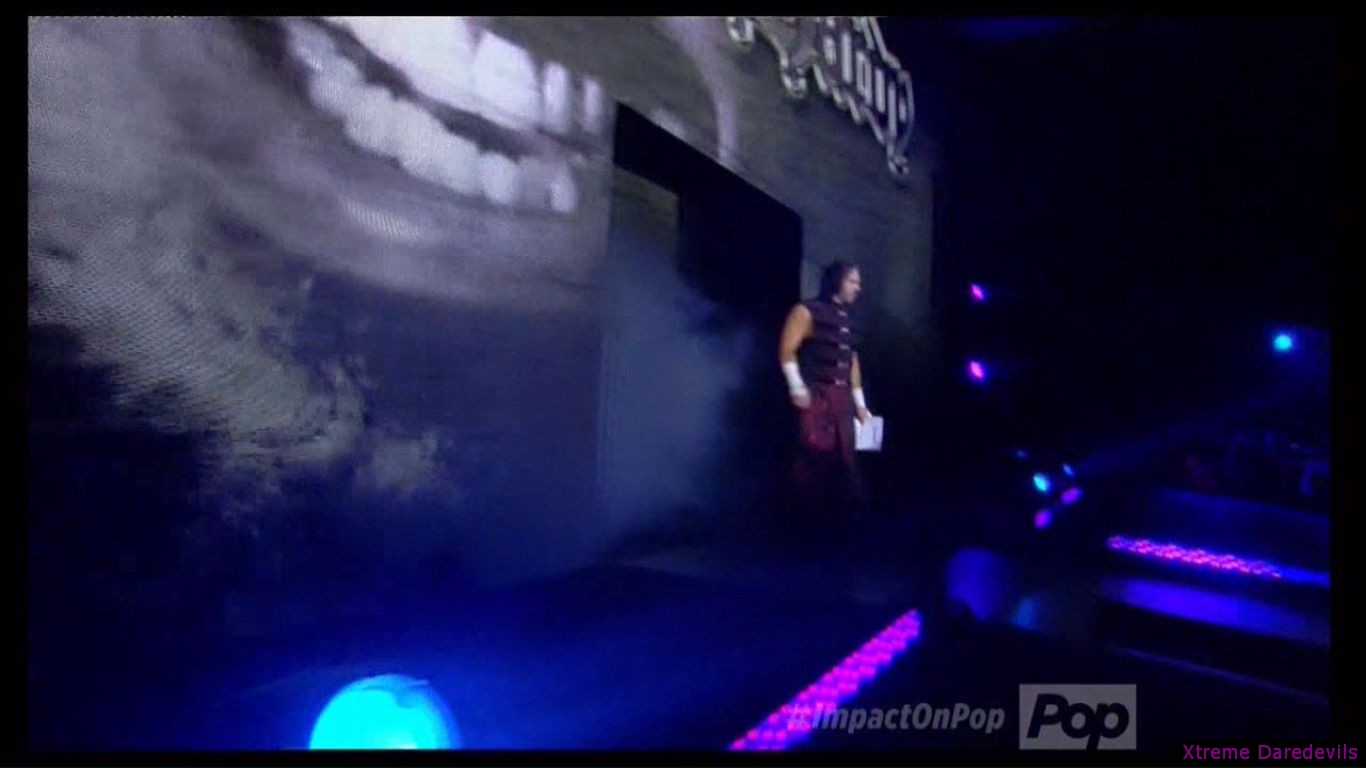 TNA_2000~7.jpg